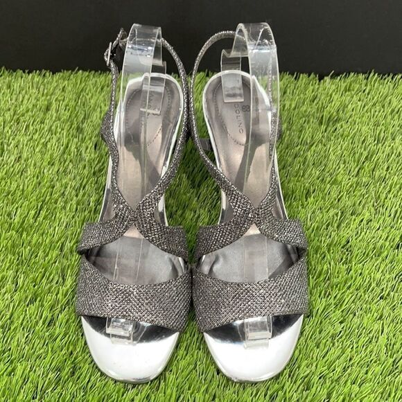 Bandolino Pewter Tamara Sandals - Picture 7 of 10